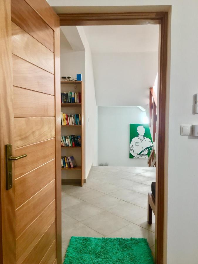 Surfzone Beachside Apartments ซังตามาเรีย ภายนอก รูปภาพ
