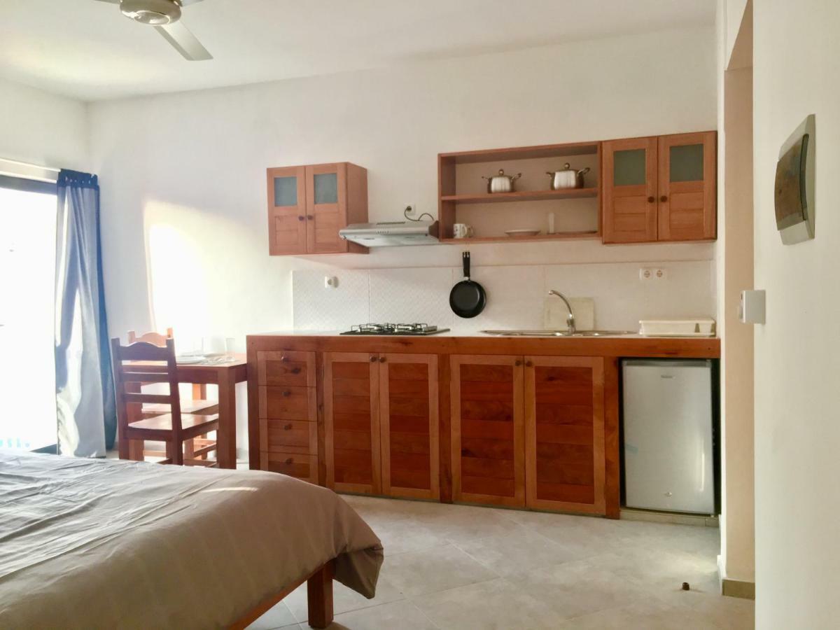 Surfzone Beachside Apartments ซังตามาเรีย ภายนอก รูปภาพ