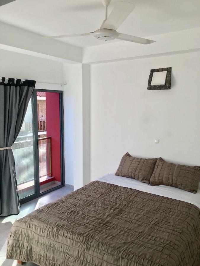 Surfzone Beachside Apartments ซังตามาเรีย ภายนอก รูปภาพ