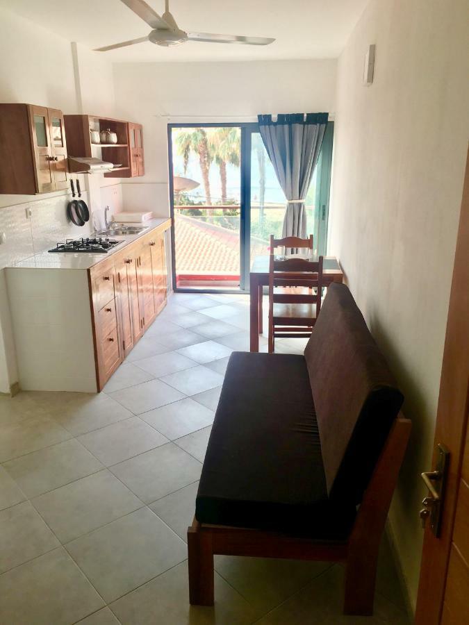 Surfzone Beachside Apartments ซังตามาเรีย ภายนอก รูปภาพ